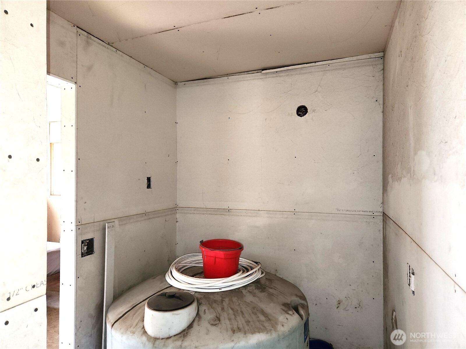 51 Trapline Loop Road , Oroville, WA 98844