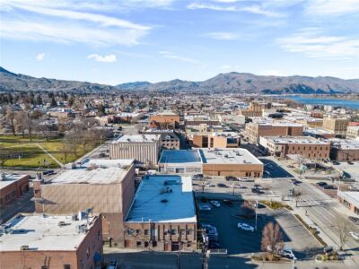 217 Orondo Avenue , Wenatchee, WA 98801 - Photo 12