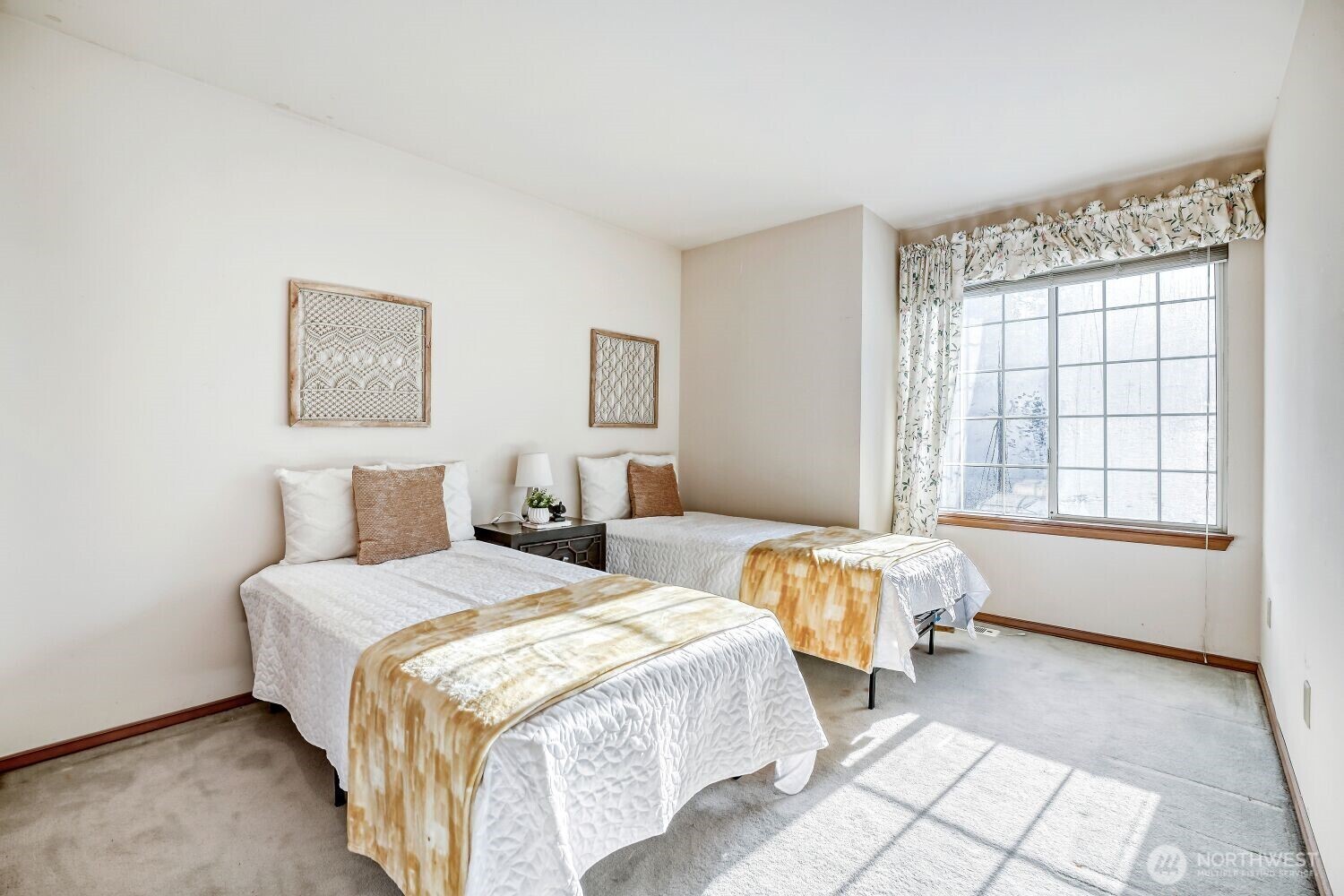 7924 129th Place SE, Newcastle, WA 98056