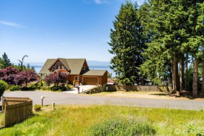 57 S Mountain View Lane , Freeland, WA 98249 - Photo 2