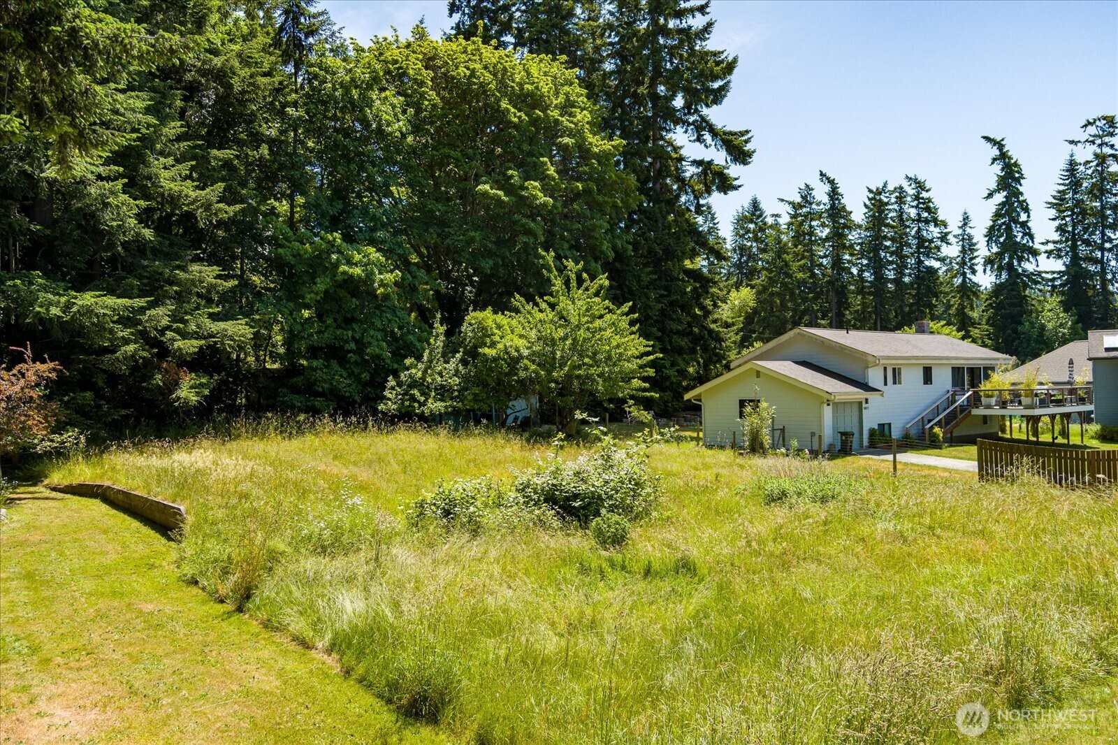 57 S Mountain View Lane , Freeland, WA 98249