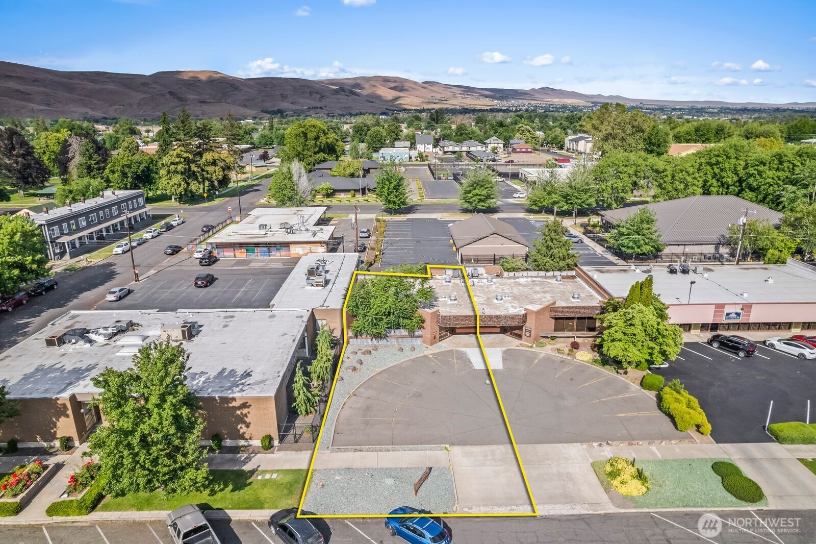 413 N 2nd Street , Yakima, WA 98901