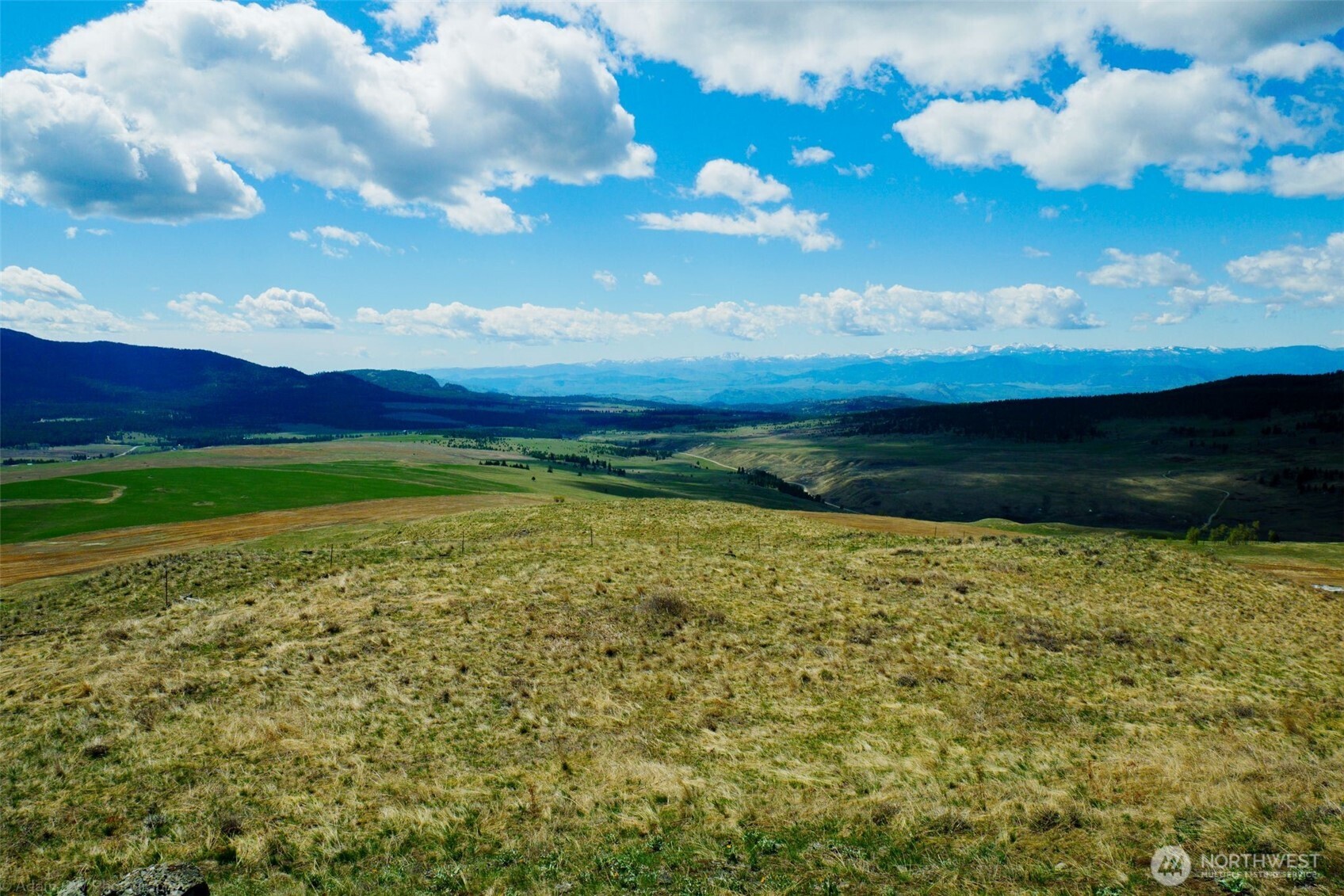 61 Janet Marie Road , Oroville, WA 98844