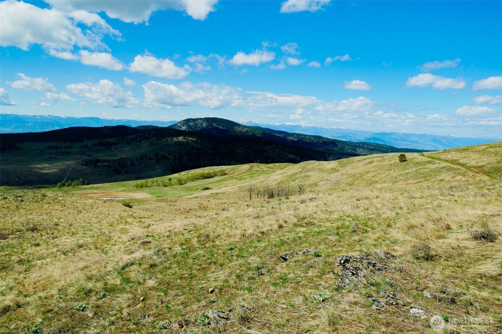 61 Janet Marie Road , Oroville, WA 98844