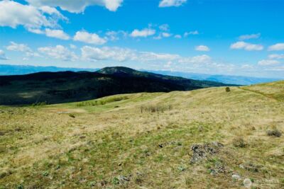 61 Janet Marie Road , Oroville, WA 98844 - Photo 2