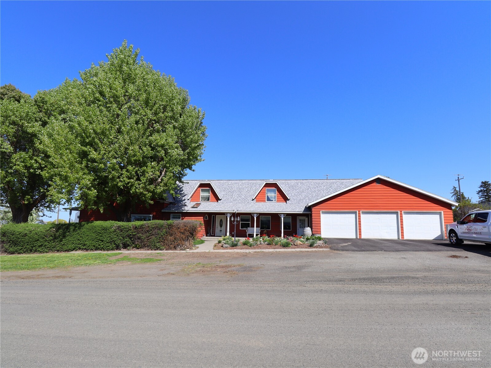 455 W Broadway Avenue , Reardan, WA 99029