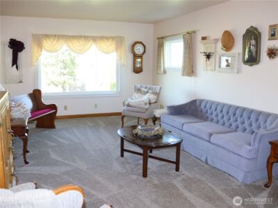 455 W Broadway Avenue , Reardan, WA 99029 - Photo 10