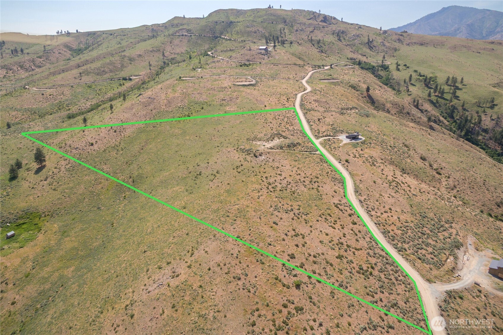 15 Cowboy Road , Pateros, WA 98846