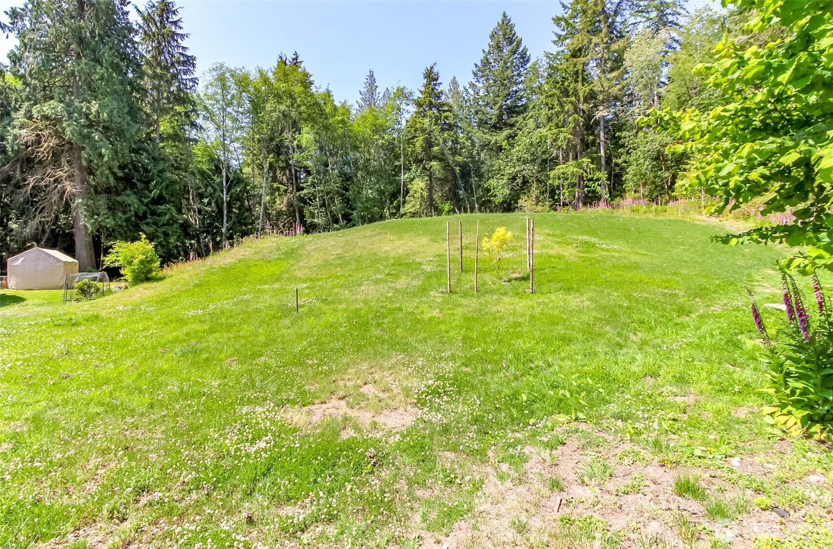 9904 Banner Road SE, Olalla, WA 98359