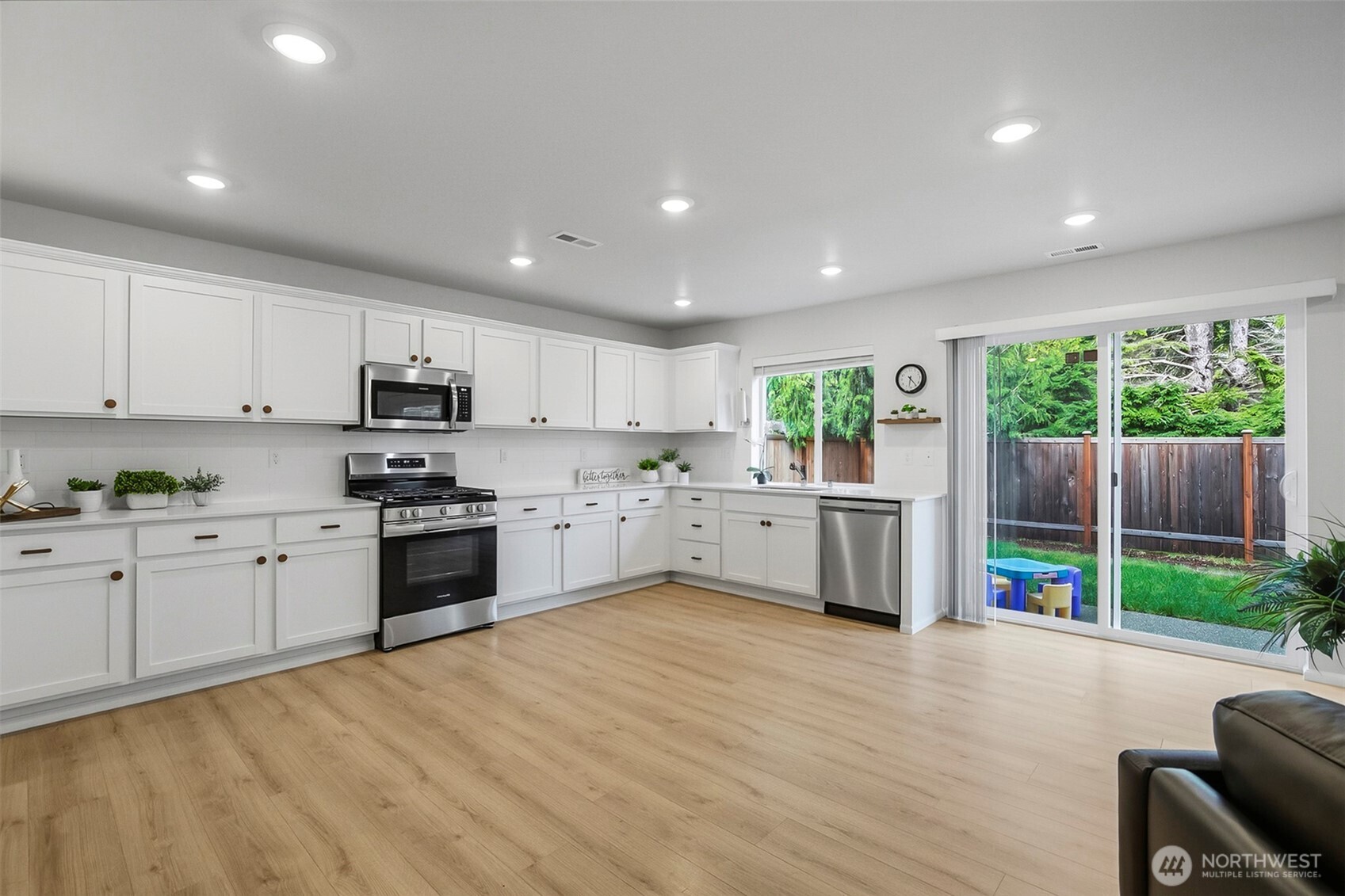 1047 17th Avenue , Sultan, WA 98294