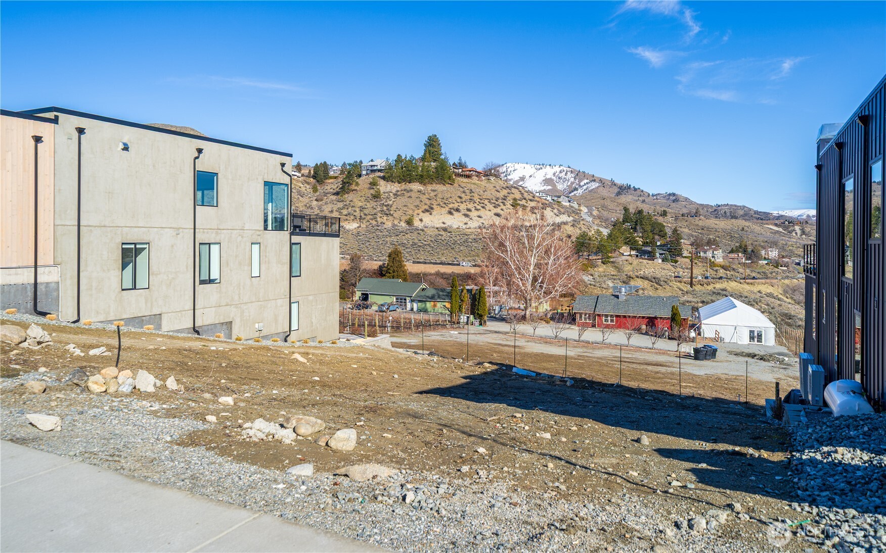1307 Dragonfly Court , Chelan, WA 98816