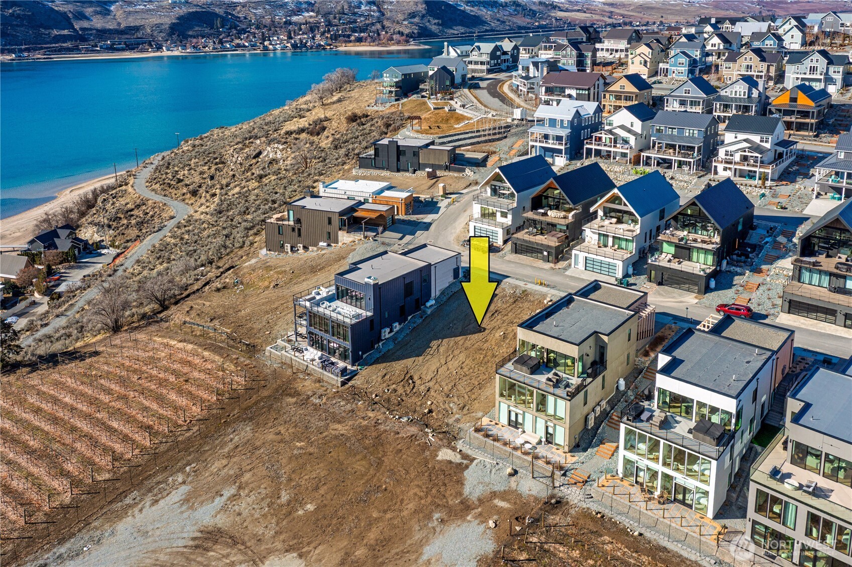 1307 Dragonfly Court , Chelan, WA 98816