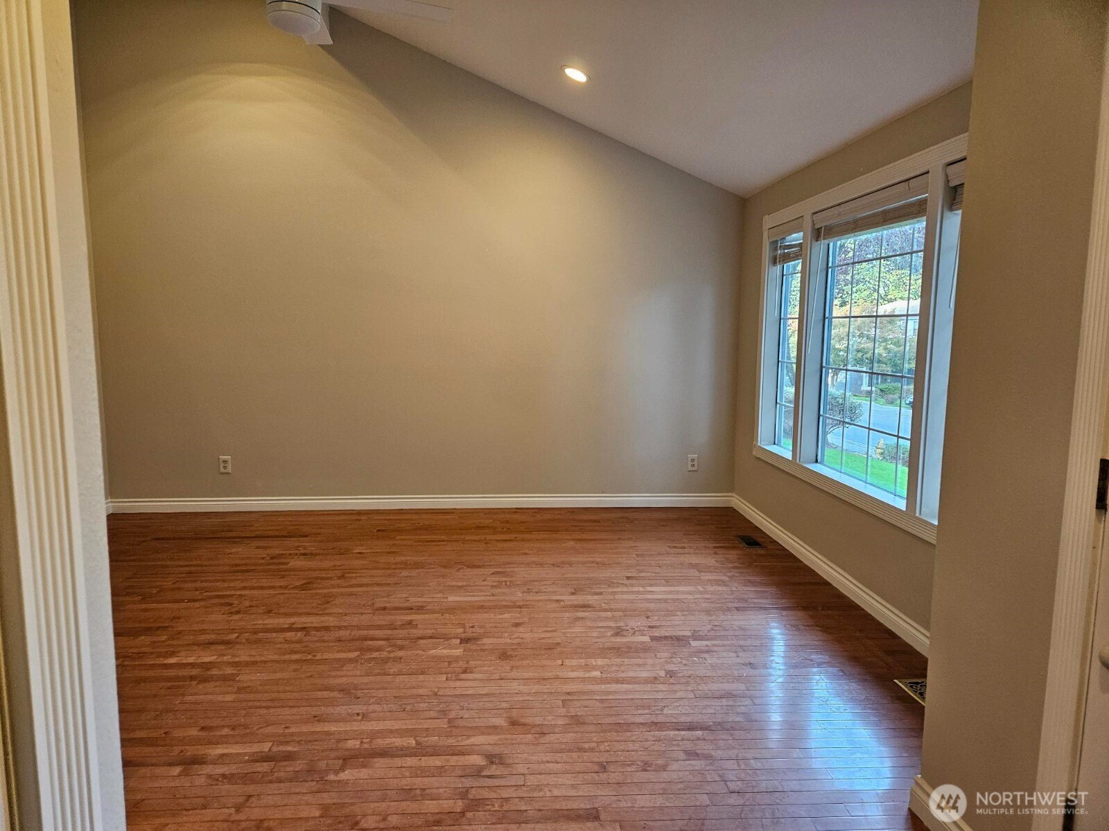 2455 130th Avenue SE, Bellevue, WA 98005