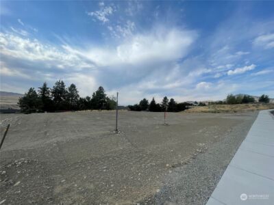 14 Parks Drive , Okanogan, WA 98840-0000 - Photo 2
