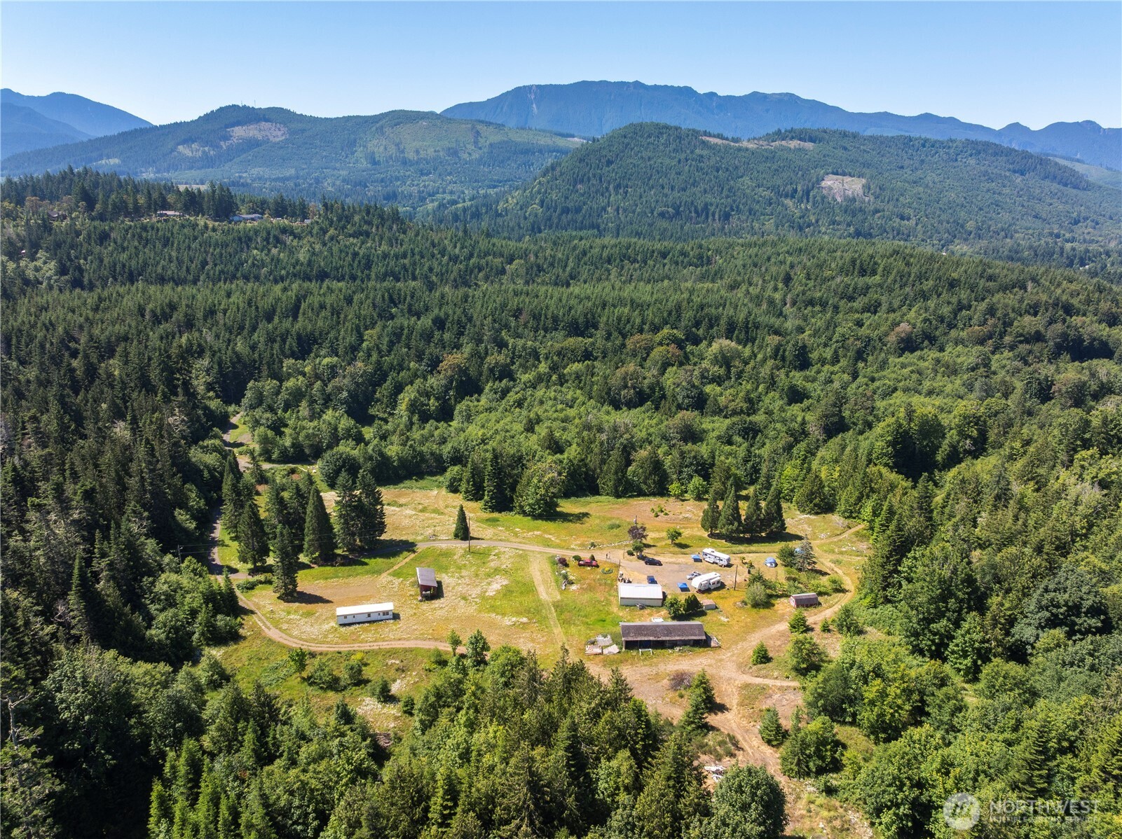 1048 Peters Road , Port Angeles, WA 98363