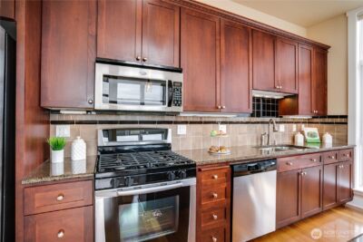 708 Market Street #705, Tacoma, WA 98402 - Photo 5