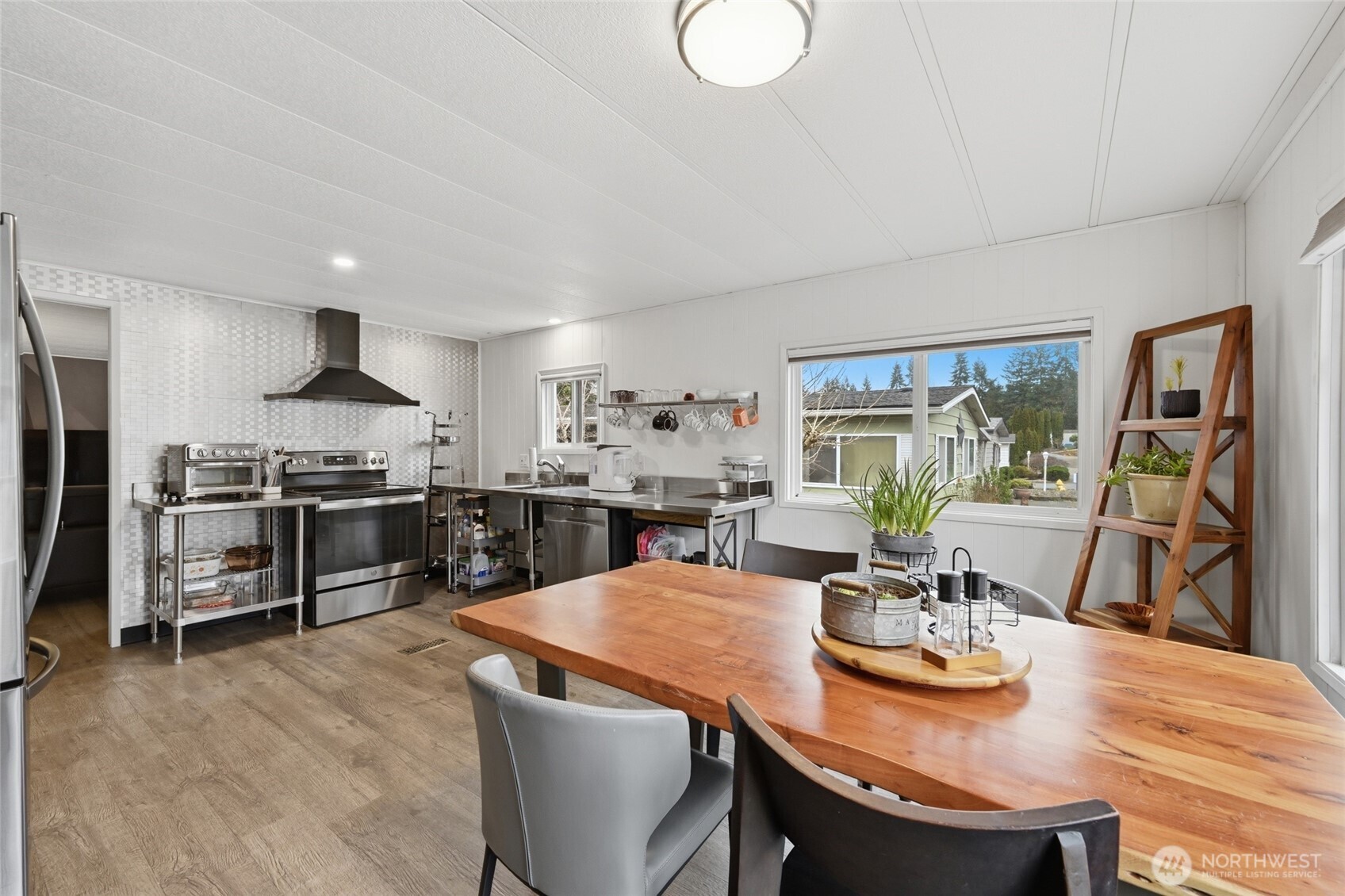 2200 196th Street SE #61, Bothell, WA 98012-7233