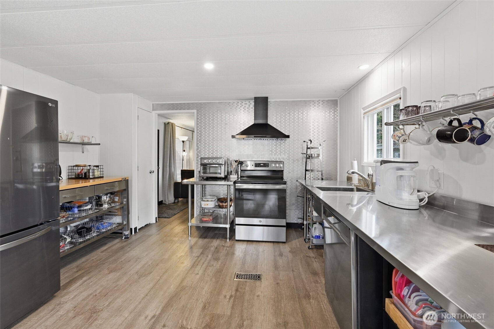 2200 196th Street SE #61, Bothell, WA 98012-7233