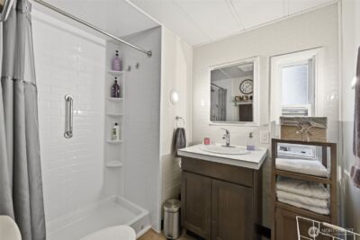 2200 196th Street SE #61, Bothell, WA 98012-7233 - Photo 10