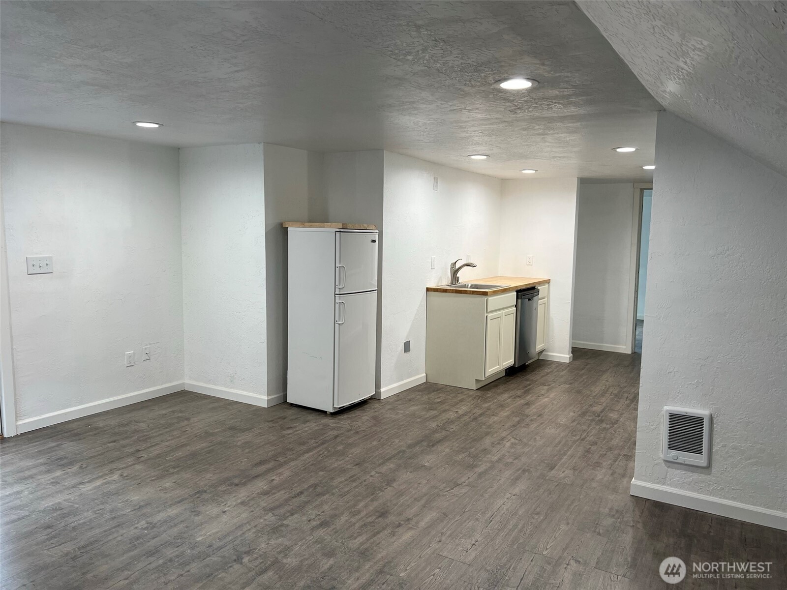 1663 Harrison Avenue SE, Port Orchard, WA 98366