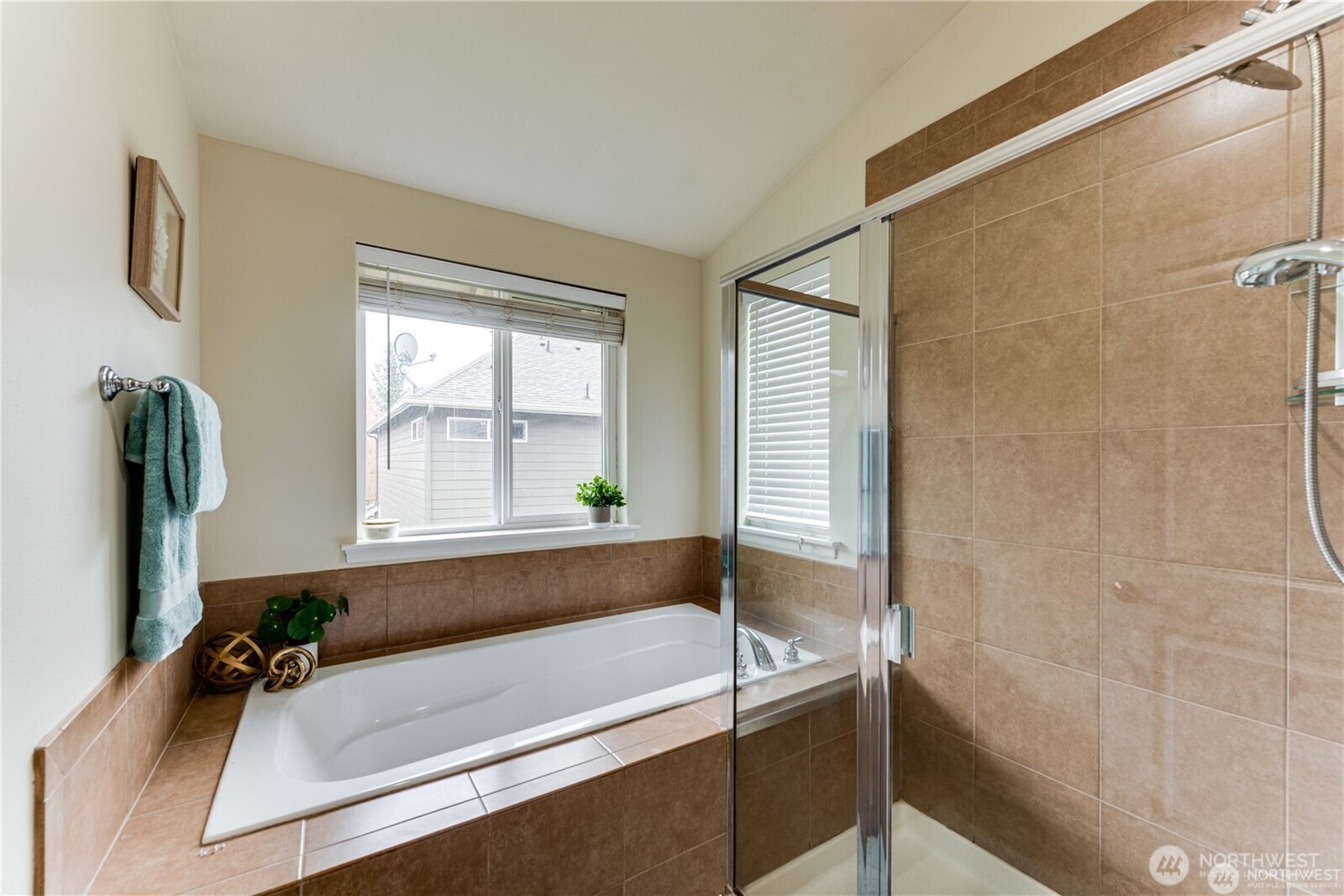 16519 37th Drive SE, Bothell, WA 98012