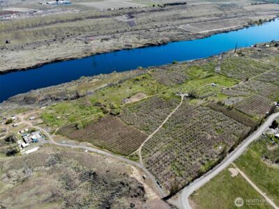 7199 Tarpiscan Road #1 & 2, Malaga, WA 98828 - Photo 7