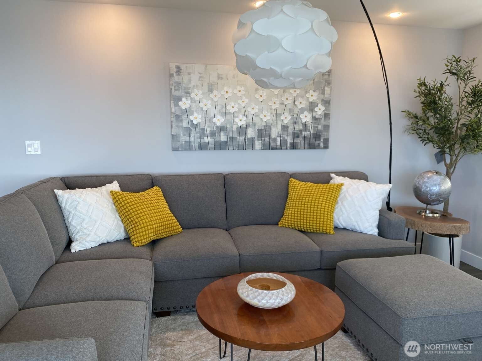 242 W Bluff Drive , Port Angeles, WA 98362