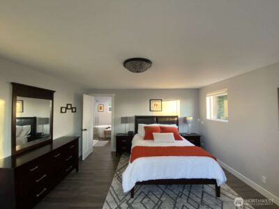 242 W Bluff Drive , Port Angeles, WA 98362 - Photo 24