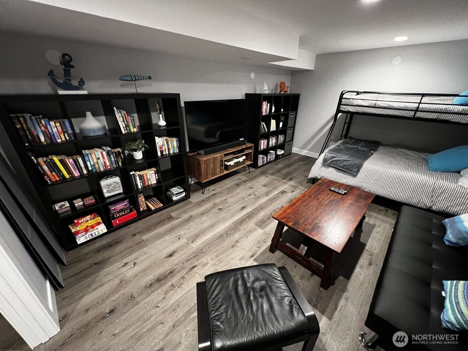 242 W Bluff Drive , Port Angeles, WA 98362