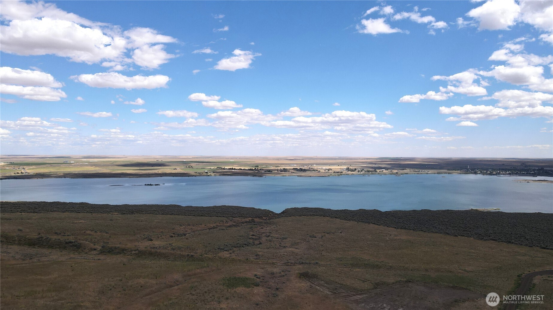 210 Banks Lake Road #99115, Coulee City, WA 99115