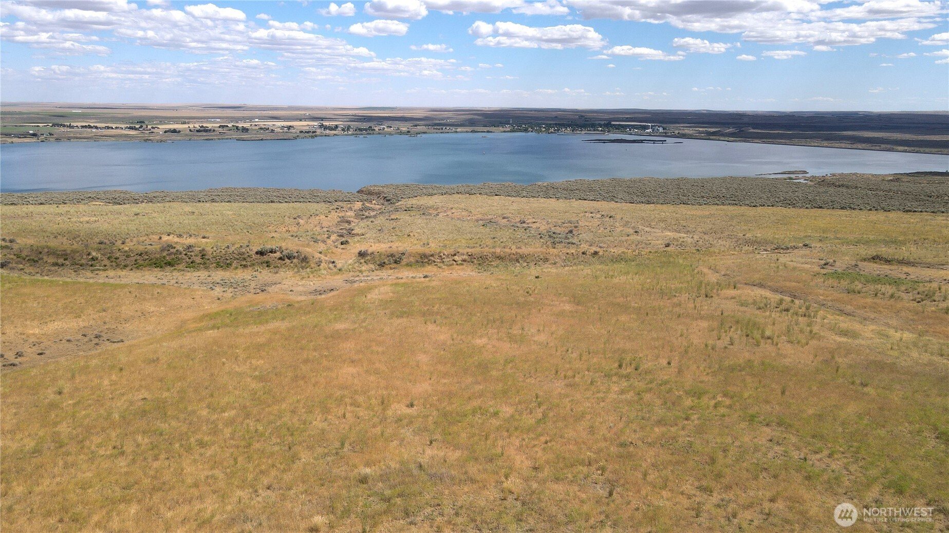 210 Banks Lake Road #99115, Coulee City, WA 99115