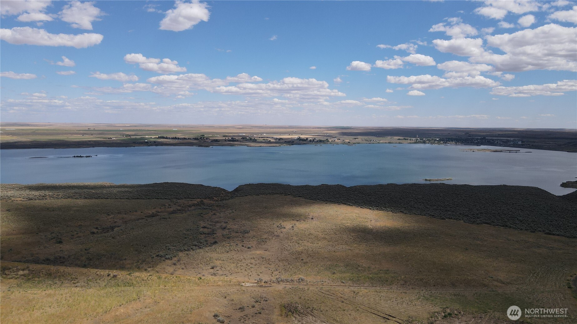 210 Banks Lake Road #99115, Coulee City, WA 99115