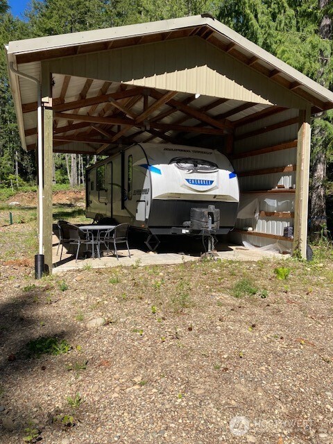 80 N Lookout Place , Hoodsport, WA 98548