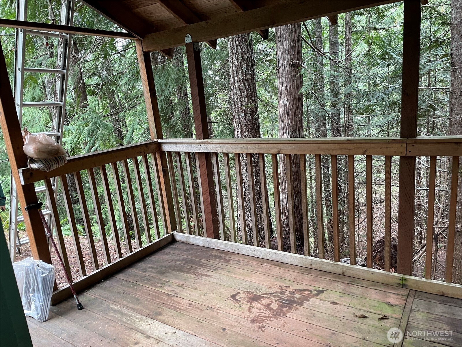 22 Dow Ridge Road , Hoodsport, WA 98548