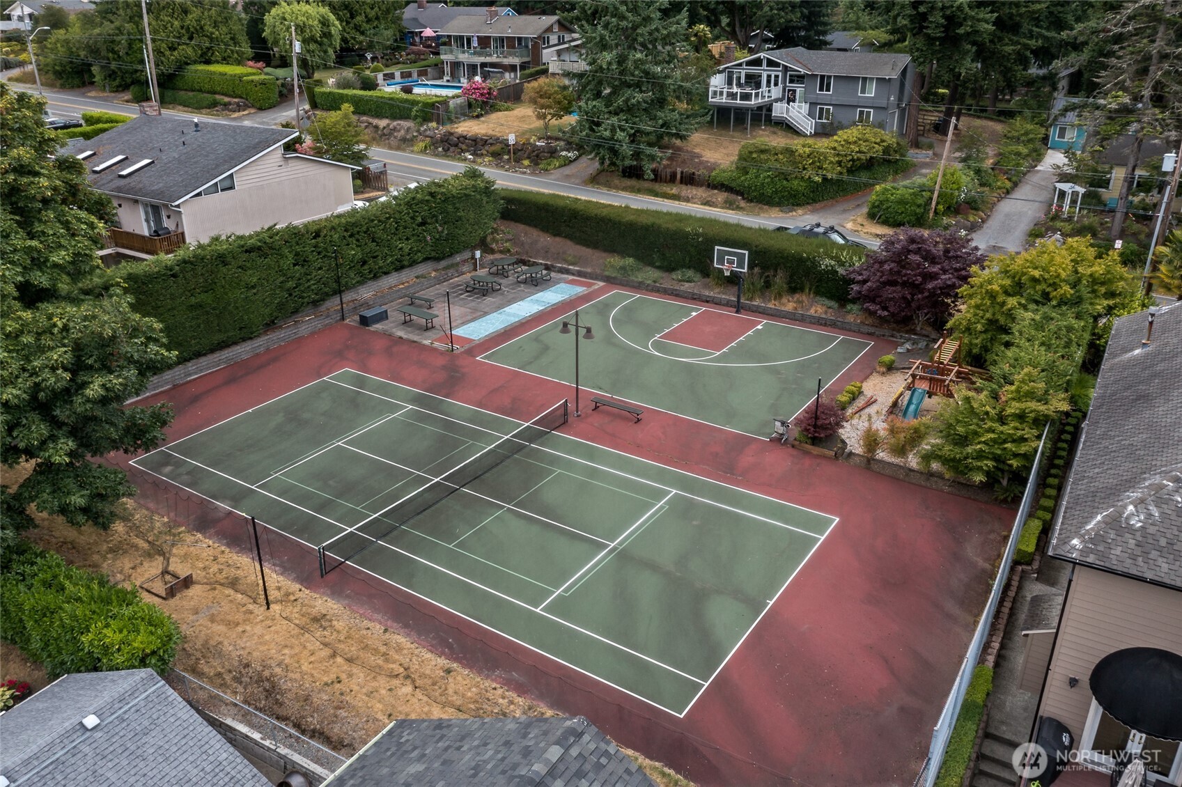 26409 7th Avenue S, Des Moines, WA 98198