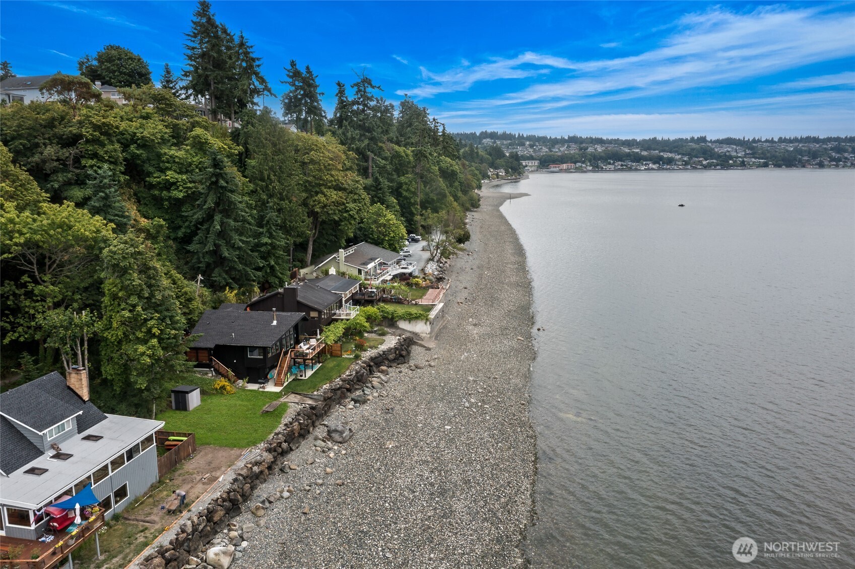 26409 7th Avenue S, Des Moines, WA 98198