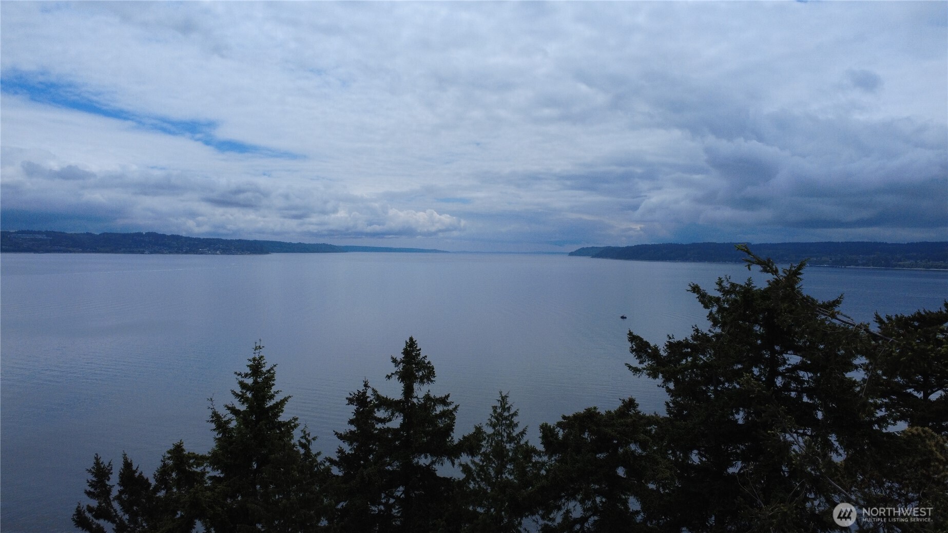 17 W Gedney Way , Hat Island, WA 98206