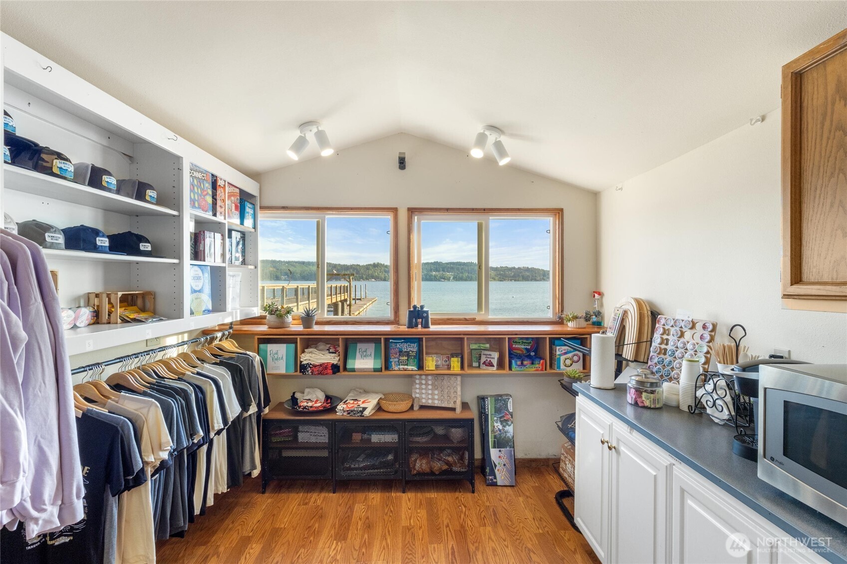 15781 NE North Shore Road , Tahuya, WA 98588