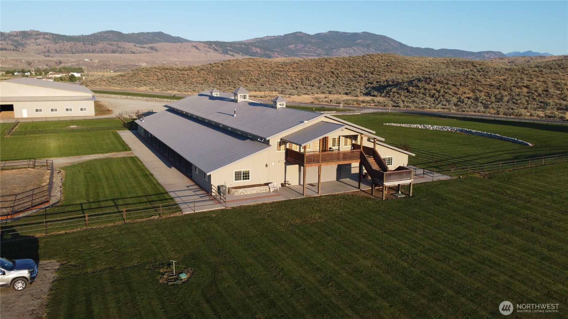 2034 Pine Creek Road , Tonasket, WA 98855