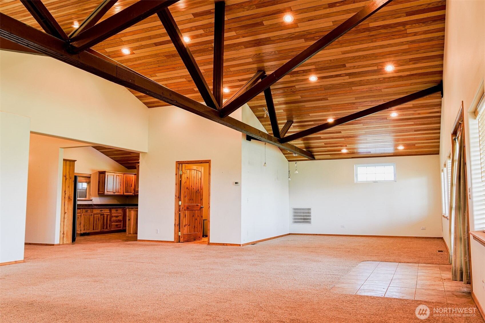 2034 Pine Creek Road , Tonasket, WA 98855