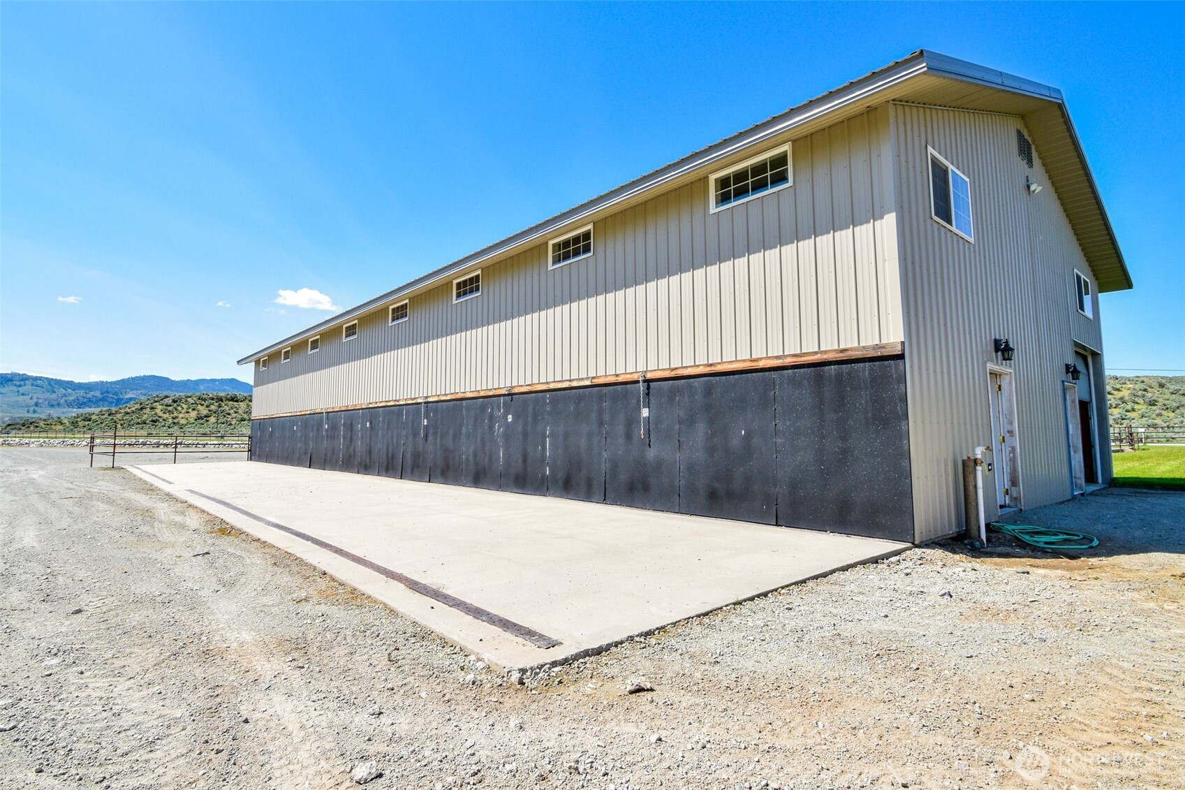 2034 Pine Creek Road , Tonasket, WA 98855