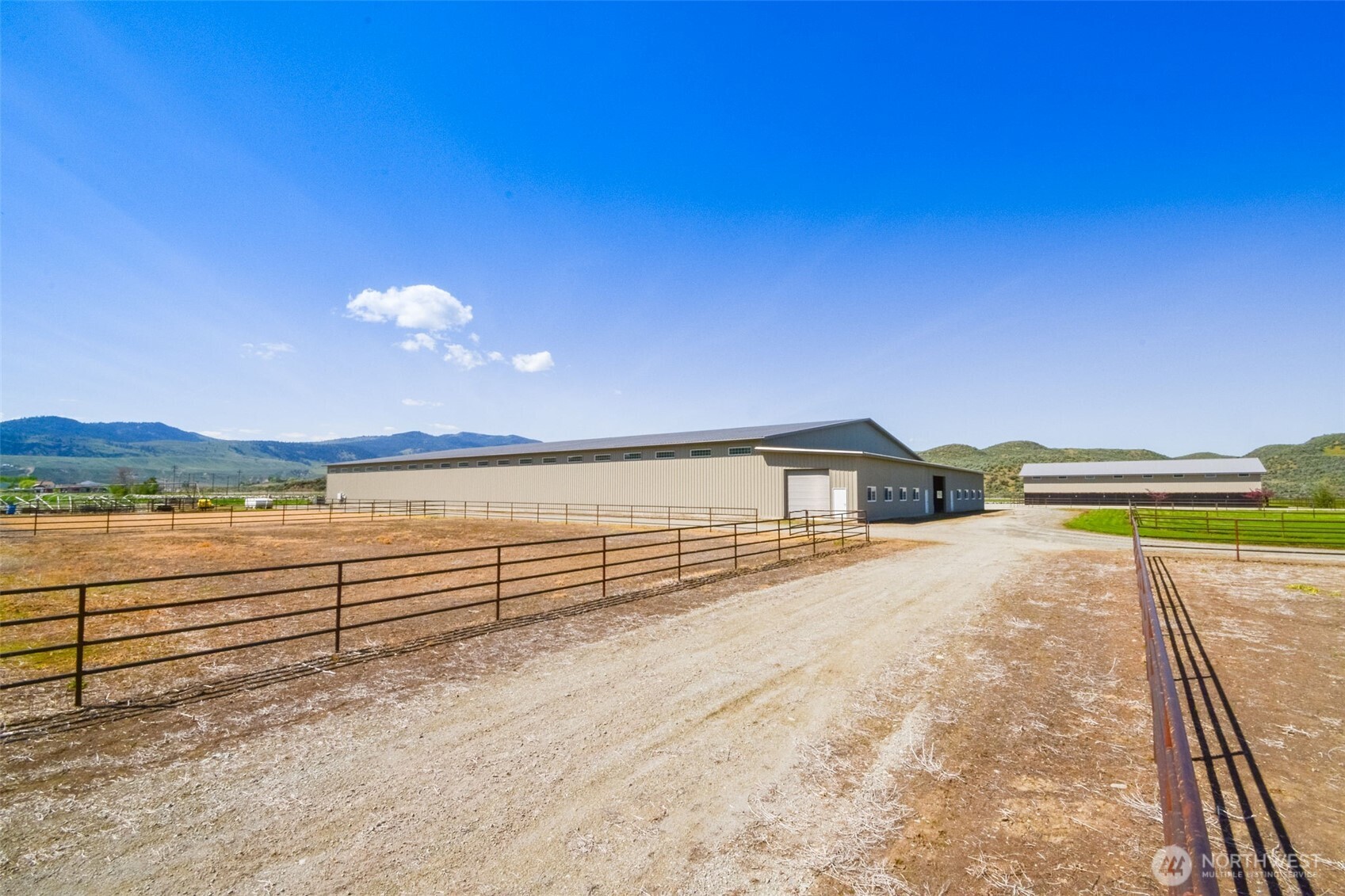 2034 Pine Creek Road , Tonasket, WA 98855