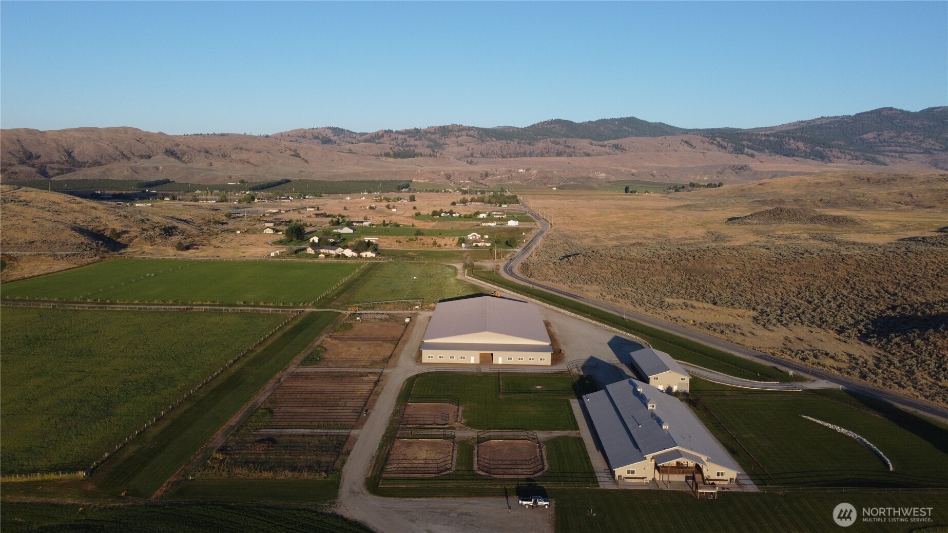 2034 Pine Creek Road , Tonasket, WA 98855