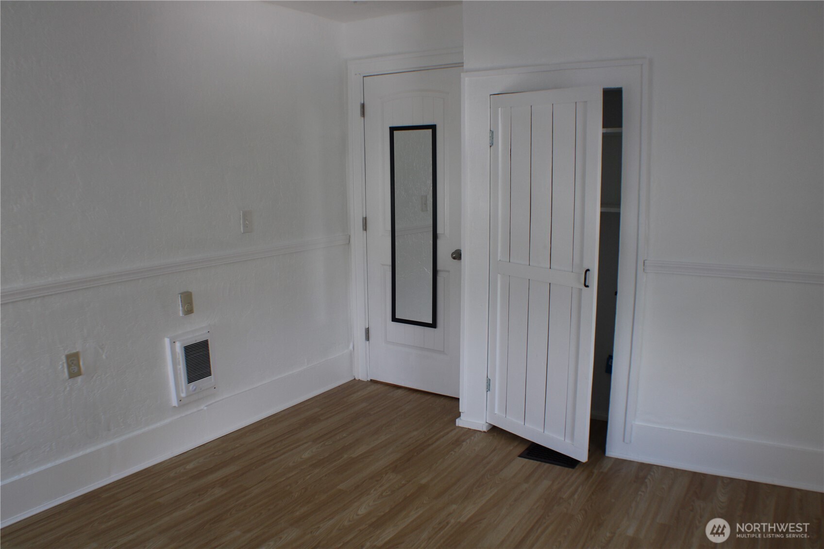 1224 4th St , Cosmopolis, WA 98537