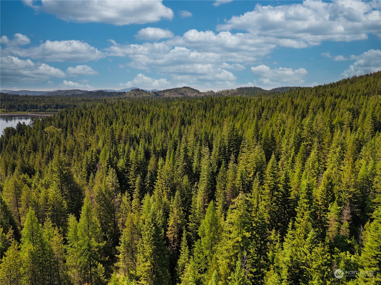 631 Deeter , Newport, WA 99156