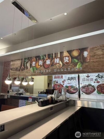 1620 Broadway , Seattle, WA 98122 - Photo 4