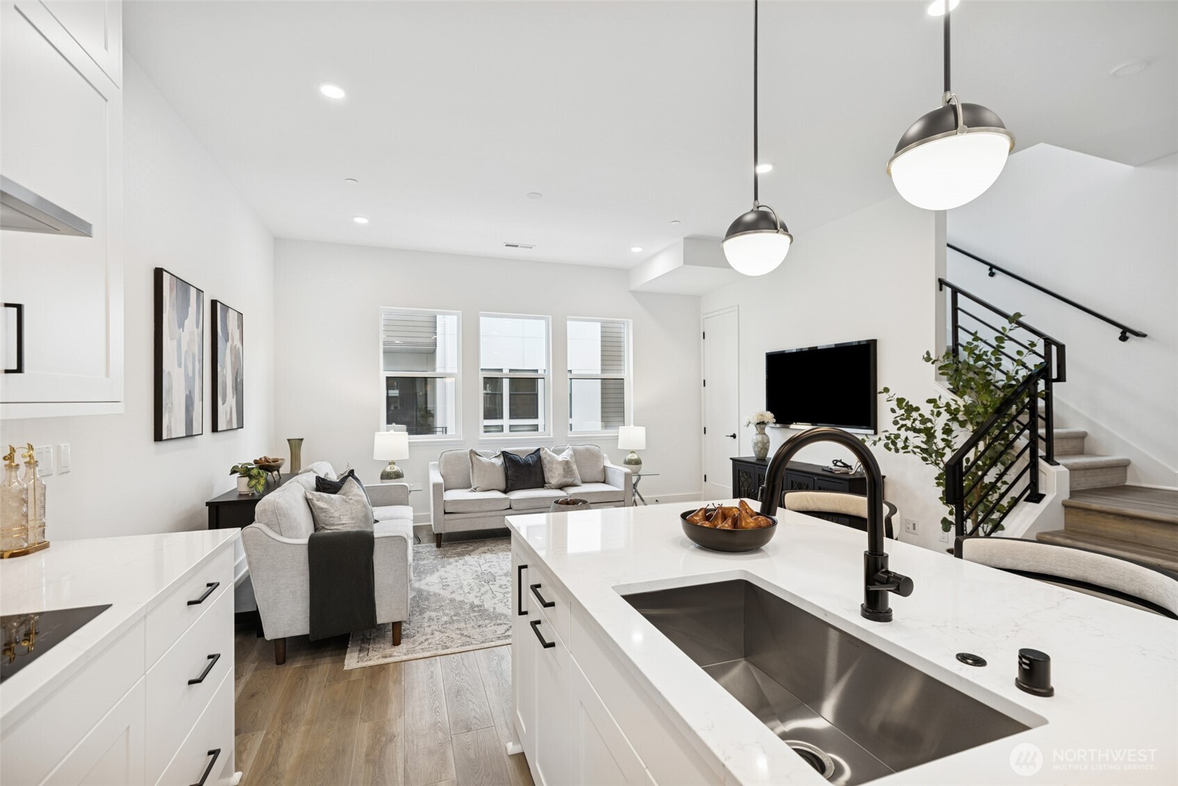 18805 99th Court NE #D, Bothell, WA 98011