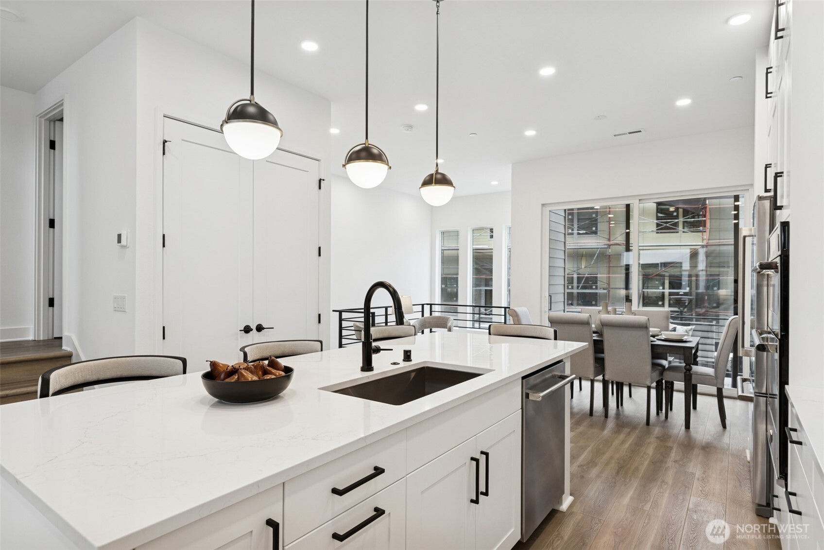 18805 99th Court NE #D, Bothell, WA 98011