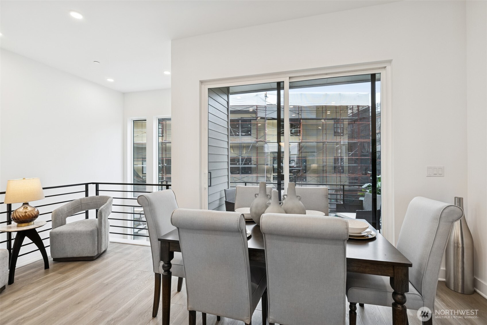 18805 99th Court NE #D, Bothell, WA 98011