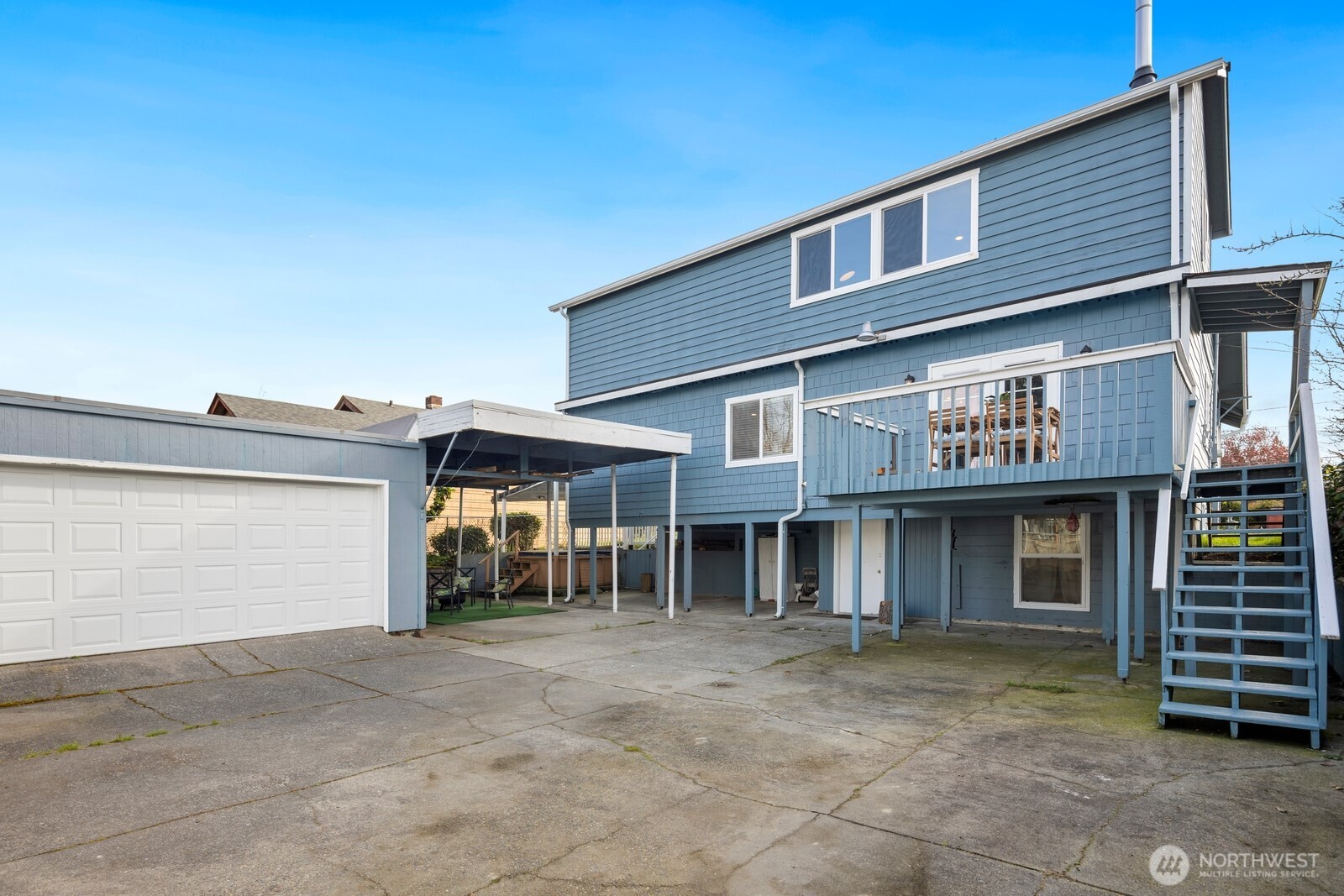 8307 27th Avenue NW, Seattle, WA 98117